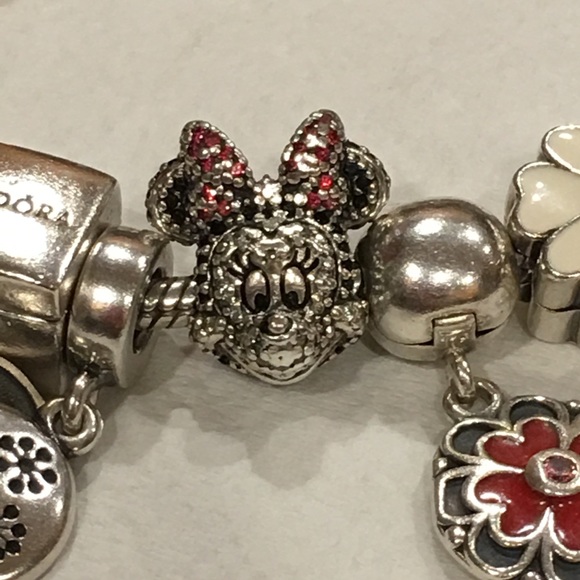 Rare Minnie Pandora Charm - Picture 5 of 7